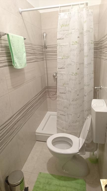 Apartment Leona Сен Екстериор снимка