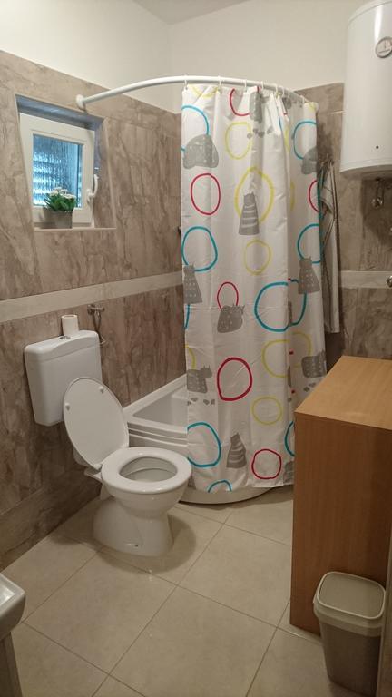 Apartment Leona Сен Екстериор снимка