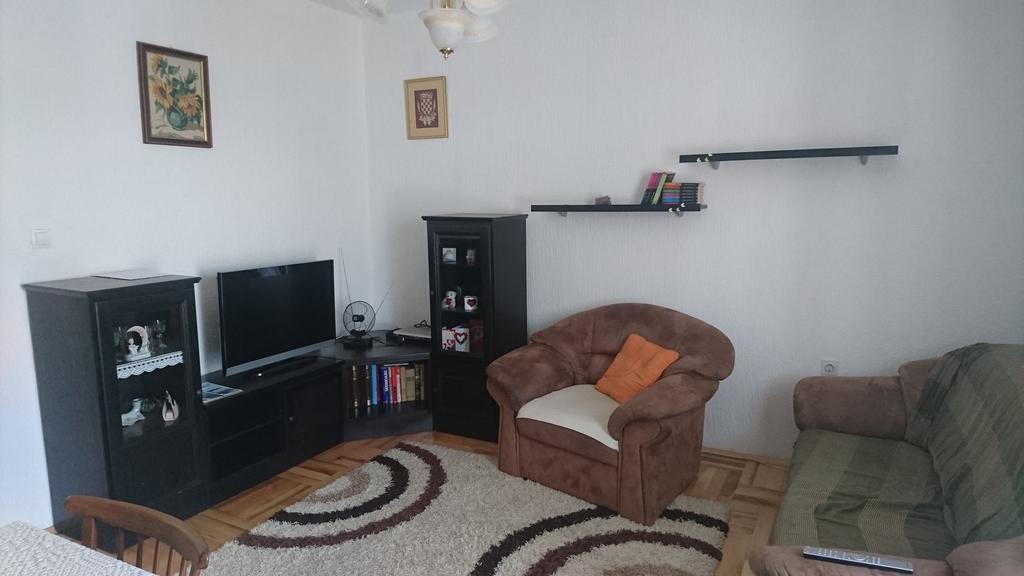 Apartment Leona Сен Екстериор снимка