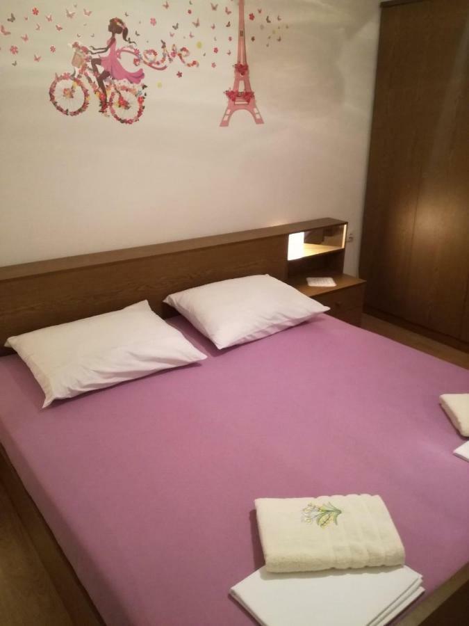 Apartment Leona Сен Екстериор снимка