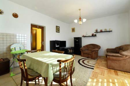 Apartment Leona Сен Екстериор снимка